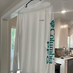 Columbia PFG Omni Shield Size L